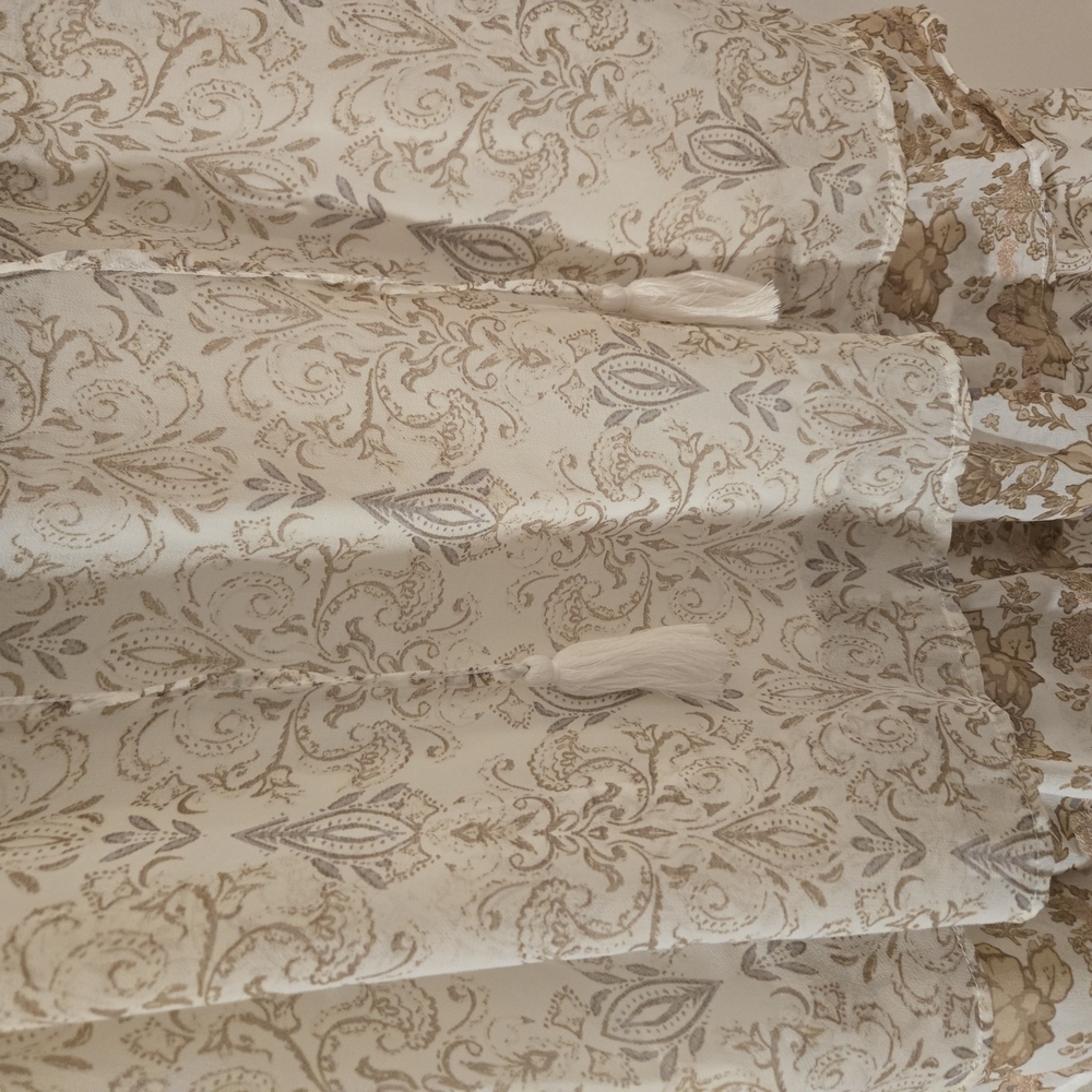 Floral Layered Vintage Dress - Picture 3 of 7
